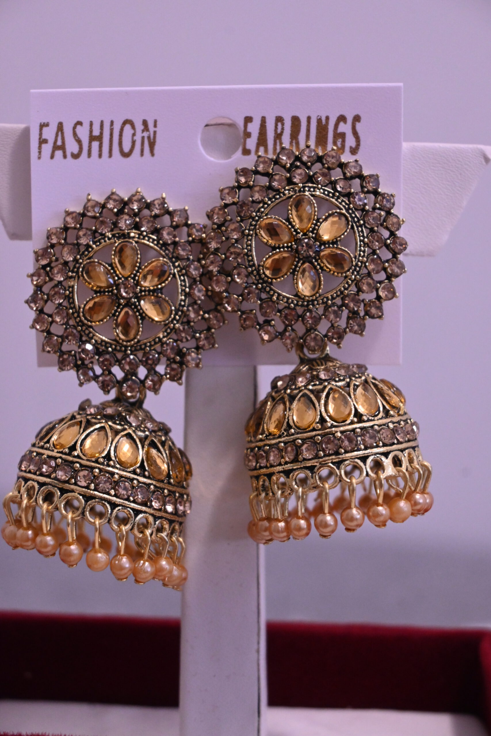 Gold Imitation Jhumka Ohrringe